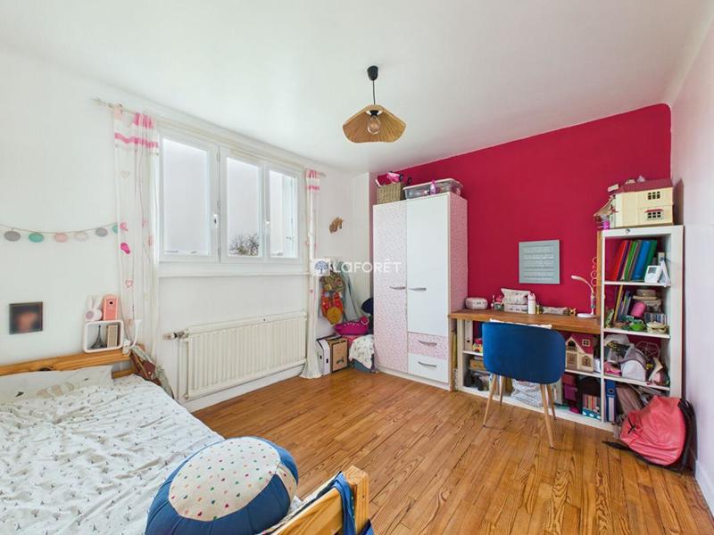 Maison - 90 m² - 5 pièces