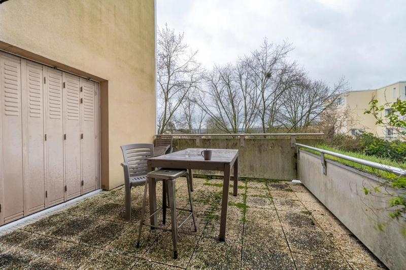 Appartement - 87 m² - 5 pièces