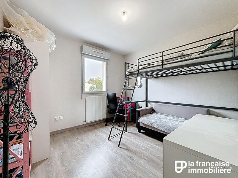 Maison - 93 m² - 5 pièces