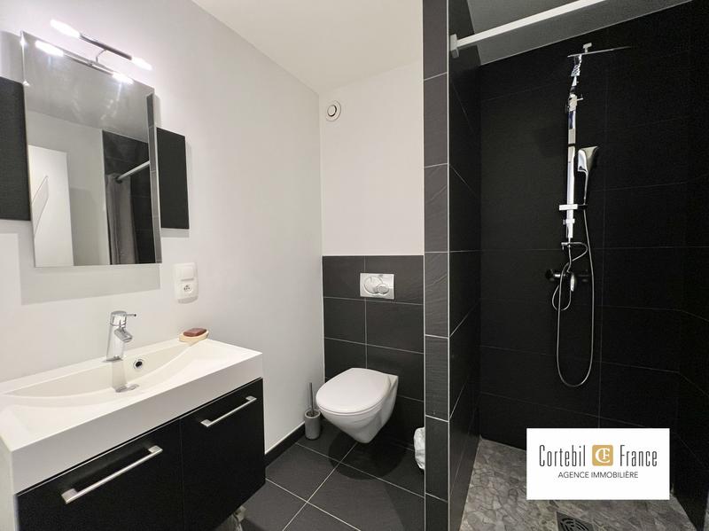 Ferme - 300 m² - 5 pièces