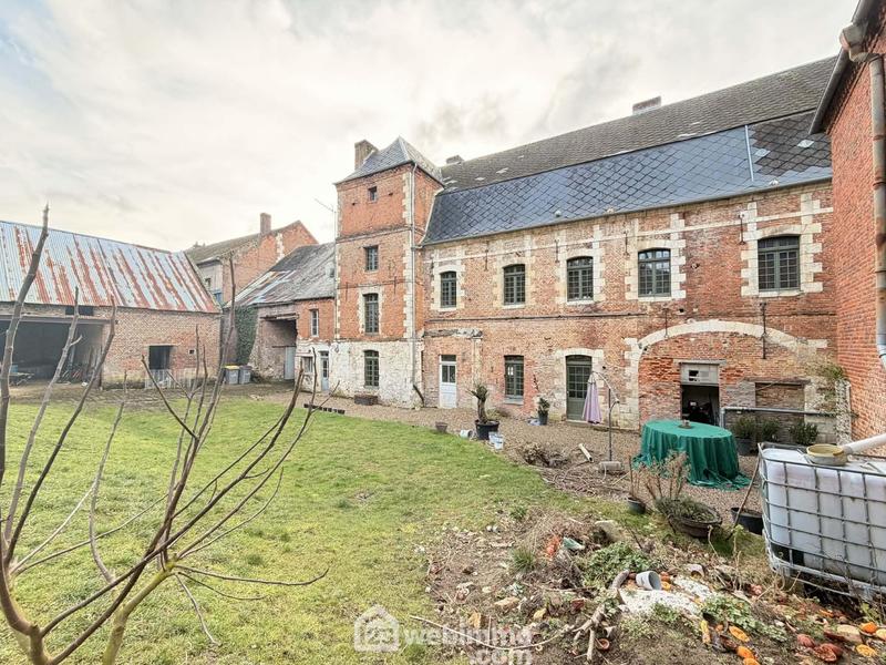 Immeuble - 570 m² - 21 pièces