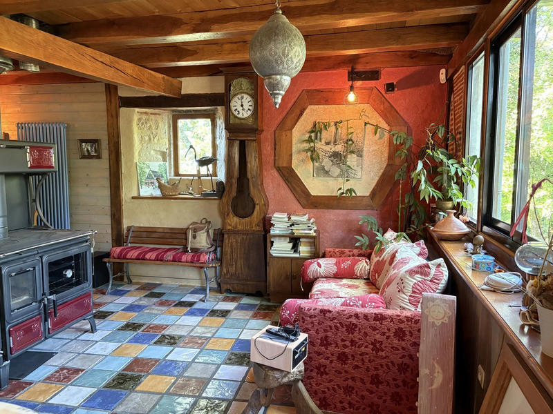 Maison - 225 m² - 9 pièces