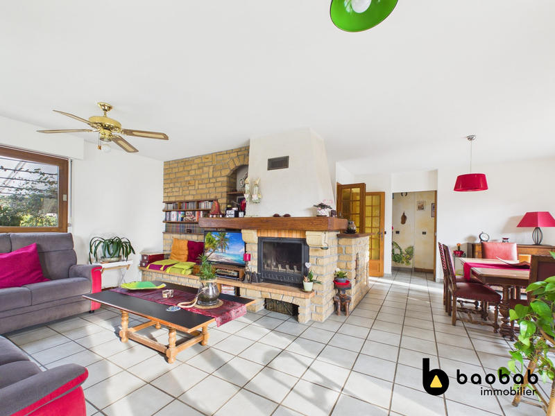 Maison - 160 m² - 5 pièces