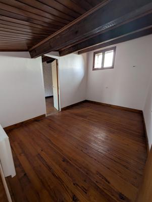 Maison - 84 m² - 4 pièces