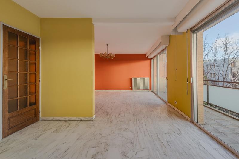 Appartement - 90 m² - 3 pièces