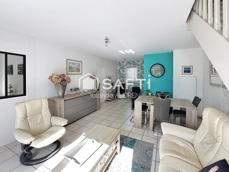 Maison - 94 m² - 4 pièces