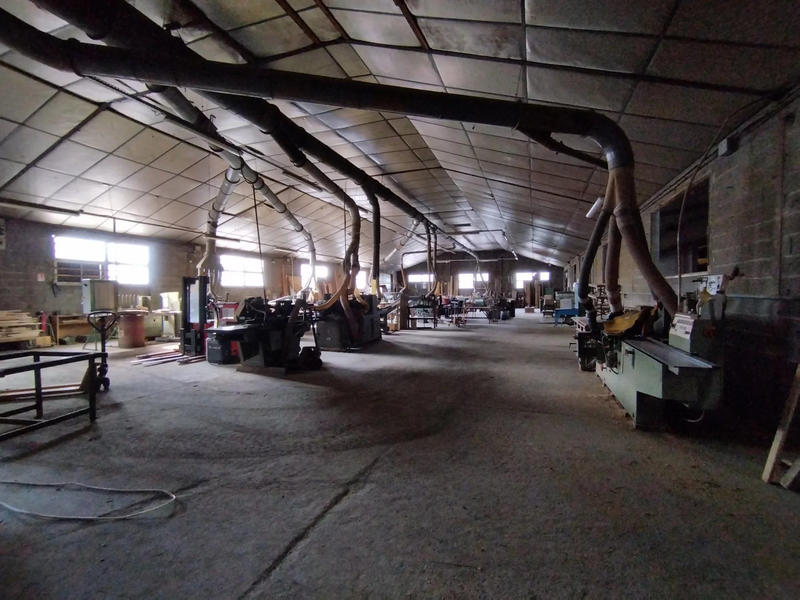 Entrepôt - 2 225 m² - 1 pièce