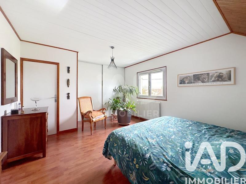 Maison - 140 m² - 6 pièces