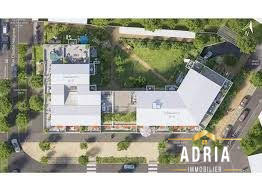 Appartement - 81 m² - 4 pièces