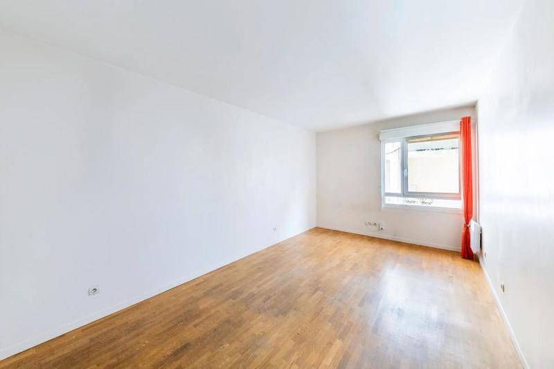 Studio - 33 m² - 1 pièce