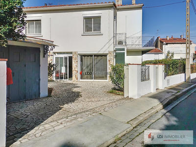 Maison - 158 m² - 6 pièces