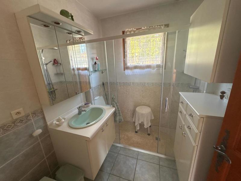 Villa - 90 m² - 4 pièces