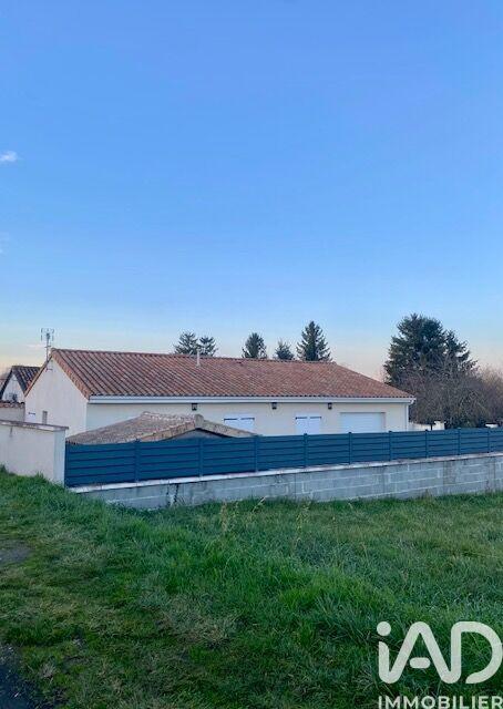 Maison - 95 m² - 4 pièces