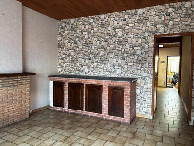 Maison - 80 m² - 5 pièces