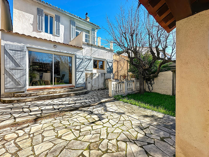 Maison - 92 m² - 4 pièces