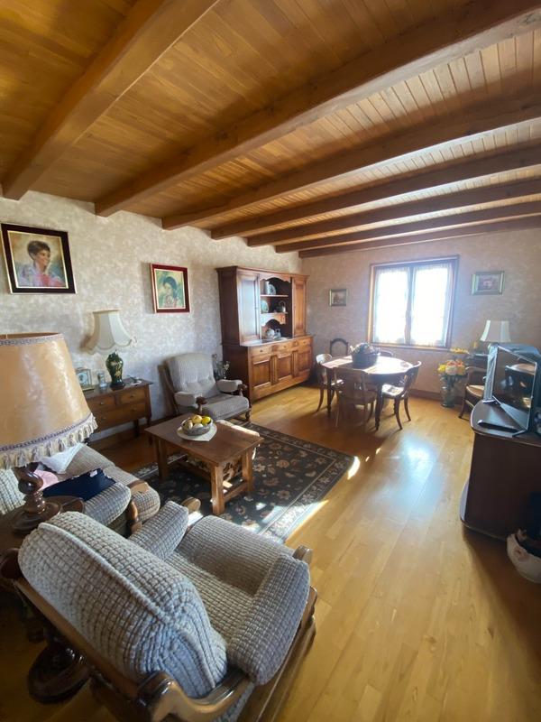 Maison - 151 m² - 5 pièces