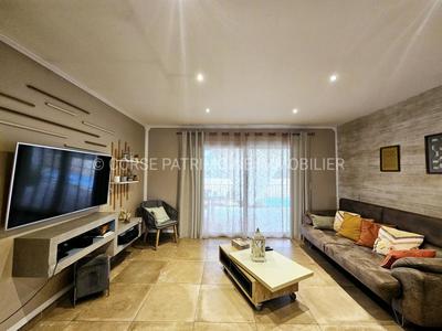 Villa - 152 m² - 4 pièces