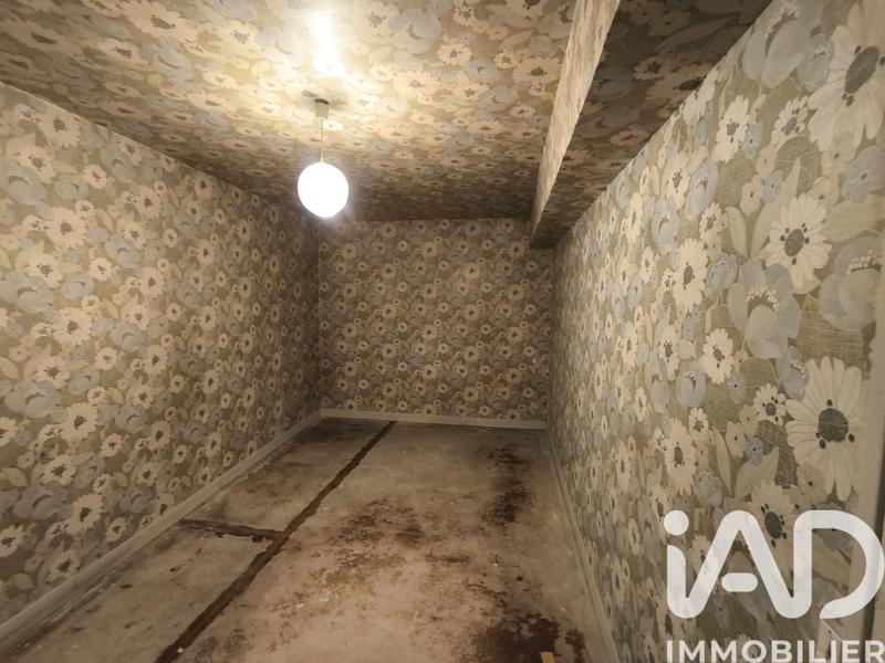 Maison - 203 m² - 5 pièces