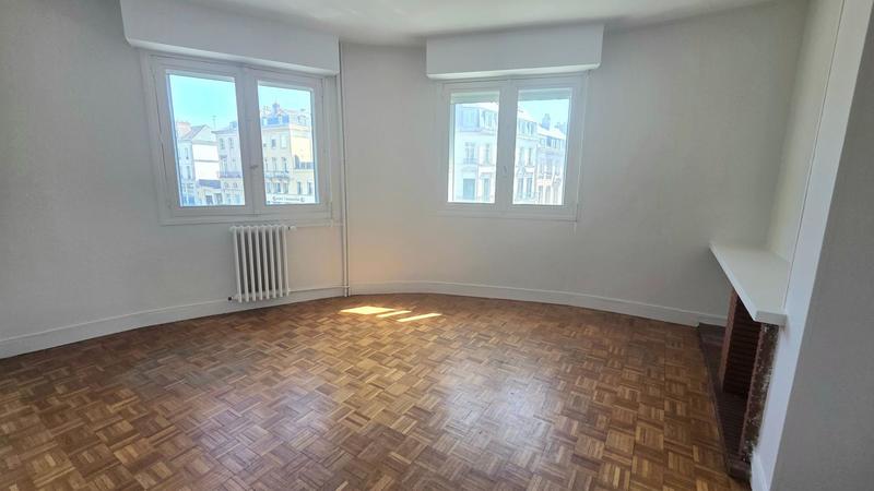 Appartement - 83 m² - 5 pièces