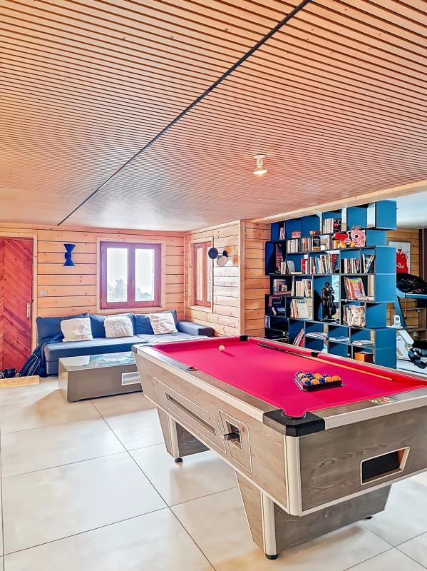 Maison - 287 m² - 8 pièces