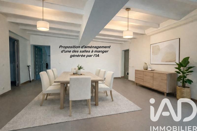 Maison - 296 m² - 11 pièces