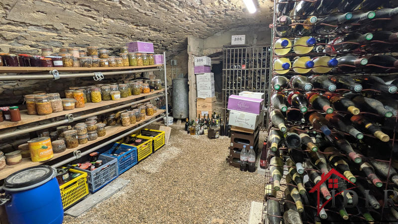 Maison - 200 m² - 7 pièces