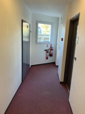 Fonds de commerce - 1 000 m²