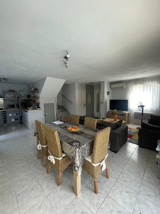 Maison - 83 m² - 4 pièces