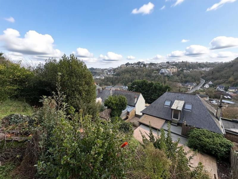 Maison - 101 m² - 5 pièces