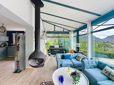 Villa - 185 m² - 7 pièces