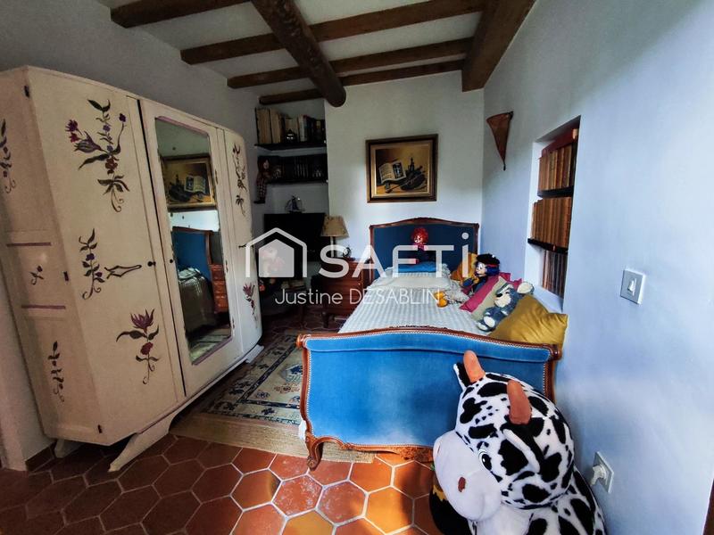 Maison - 137 m² - 5 pièces