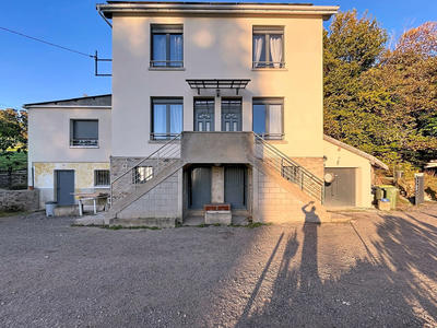Maison - 137 m² - 5 pièces
