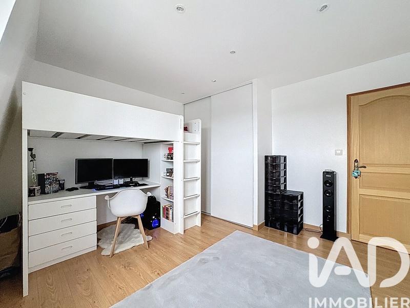 Maison - 111 m² - 5 pièces
