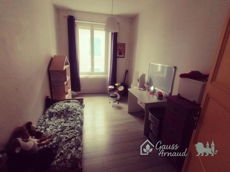 Appartement - 115 m² - 6 pièces