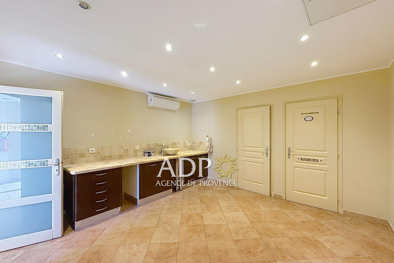 Local commercial - 27 m²