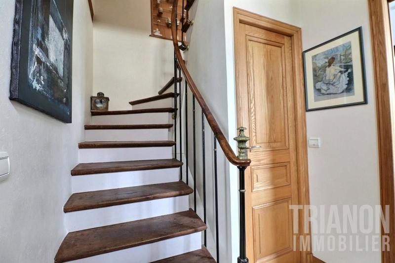 Maison - 157 m² - 7 pièces