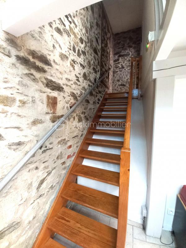 Loft - 230 m² - 9 pièces