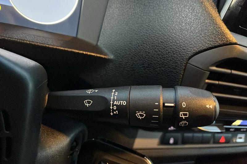 Fiat Scudo 2.0 180 Eat8 Combi Xl Sur