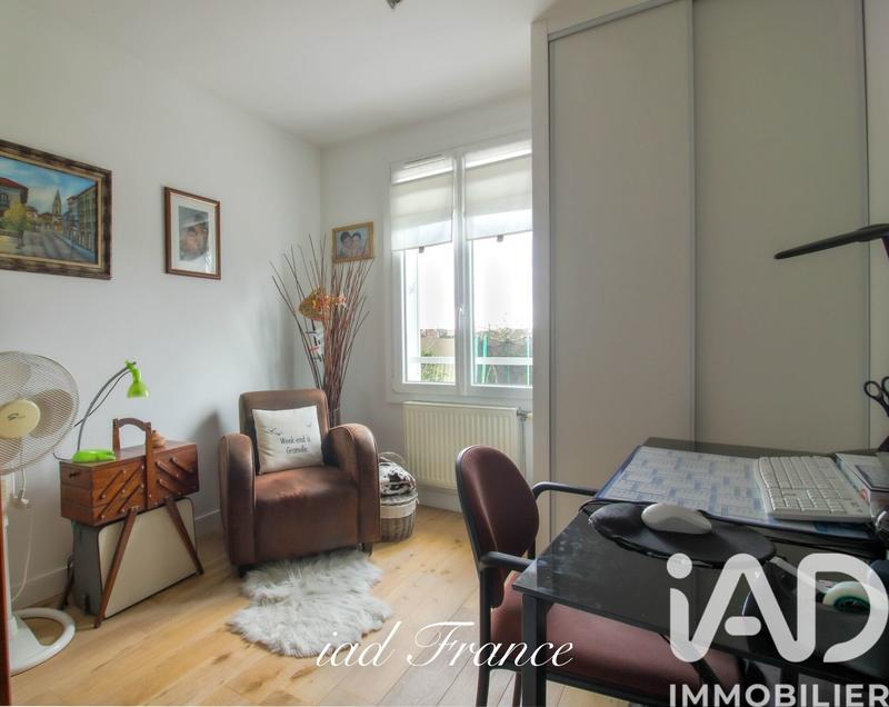 Maison - 94 m² - 6 pièces
