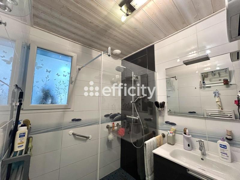 Maison - 101 m² - 3 pièces