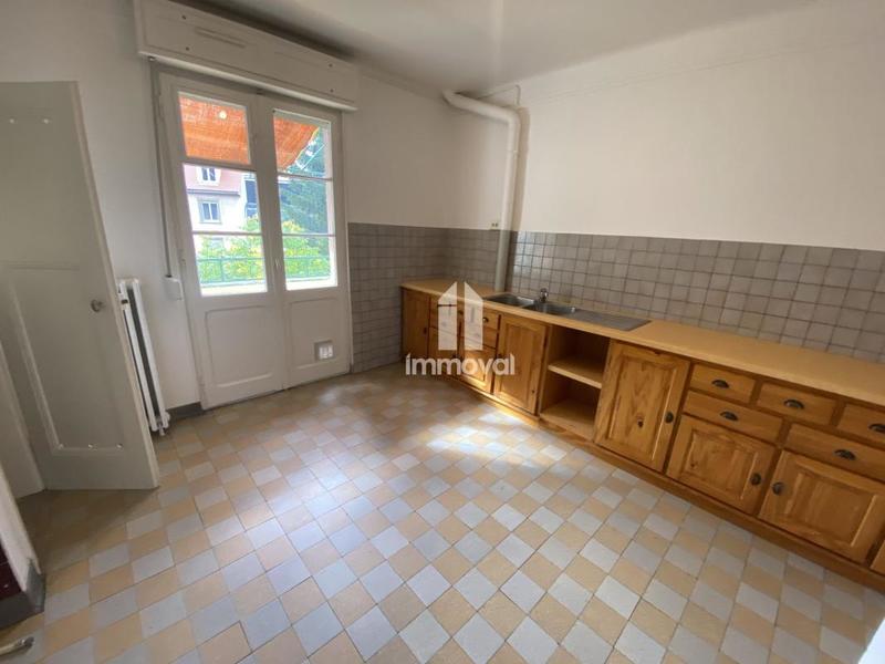 Appartement - 105 m² - 4 pièces