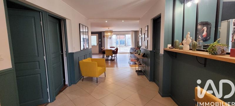 Maison - 265 m² - 6 pièces