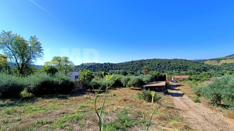 Terrain - 868 m²