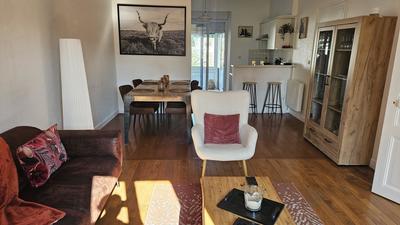 Appartement - 80 m² - 4 pièces