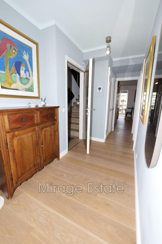 Appartement - 65 m² - 2 pièces