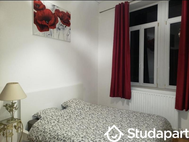 Chambre - 14 m² - 1 pièce