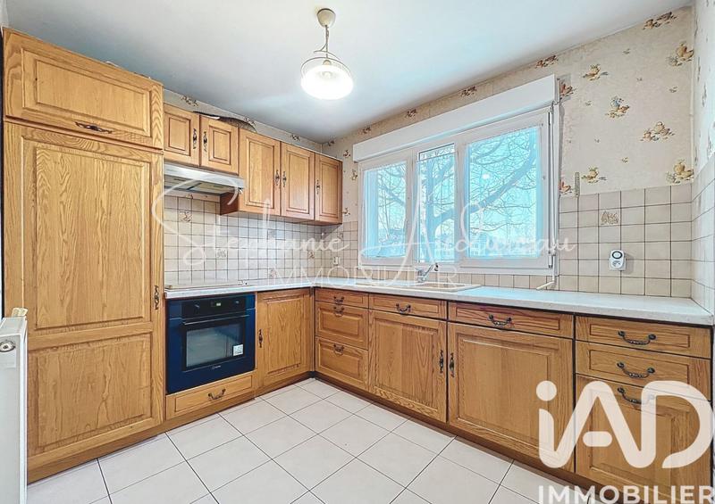 Maison - 135 m² - 6 pièces