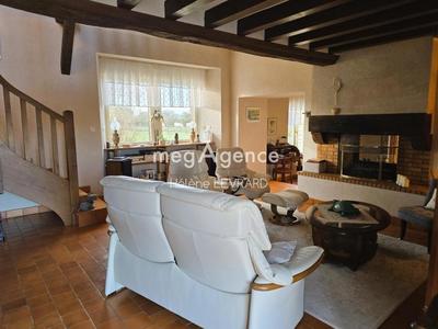 Longère - 268 m² - 13 pièces