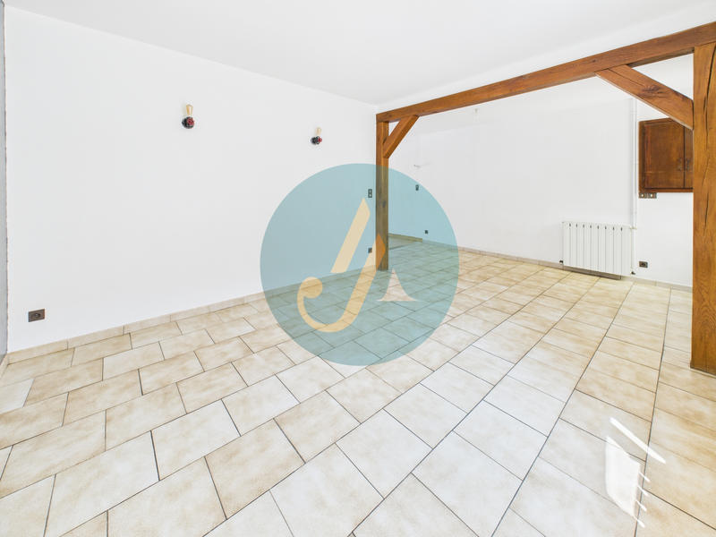 Maison - 81 m² - 3 pièces