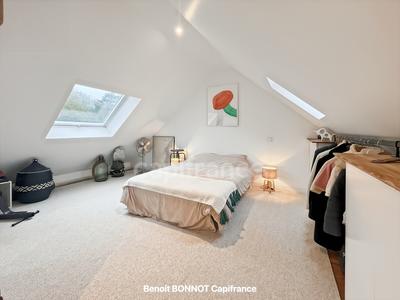 Maison - 111 m² - 5 pièces